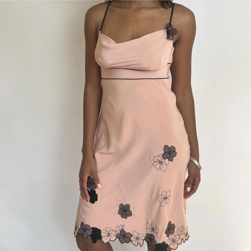 Express silk mauve black flower embroidered appliqué cowl neck midi dress US 2